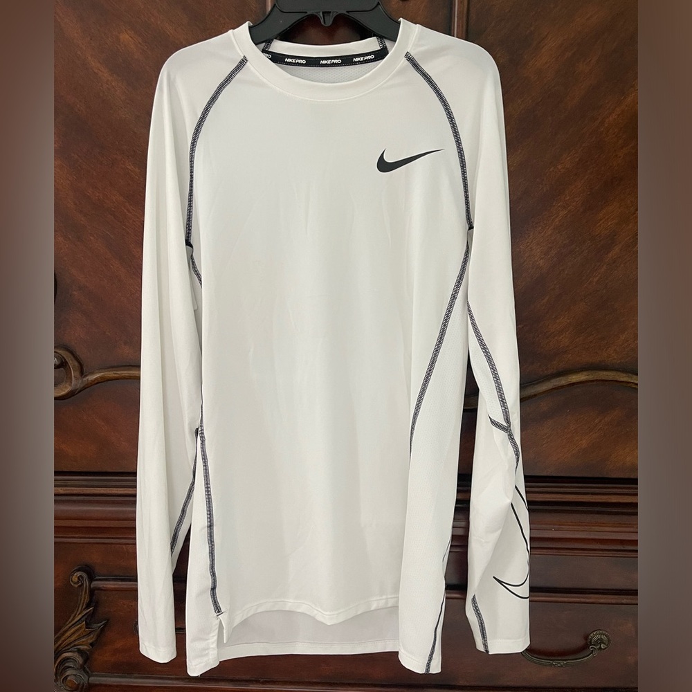 Nike Pro Dri-Fit Slim Fit Size Small
